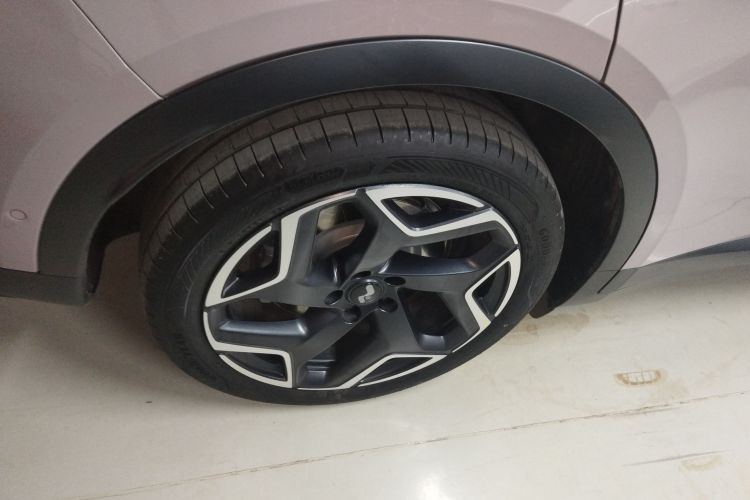 乐道L60 2024款 60kWh 后驱版车身外观6008