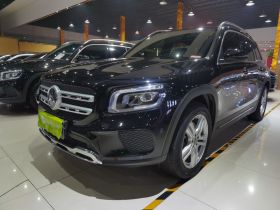 奔驰GLB 2023款 GLB 220 动感型