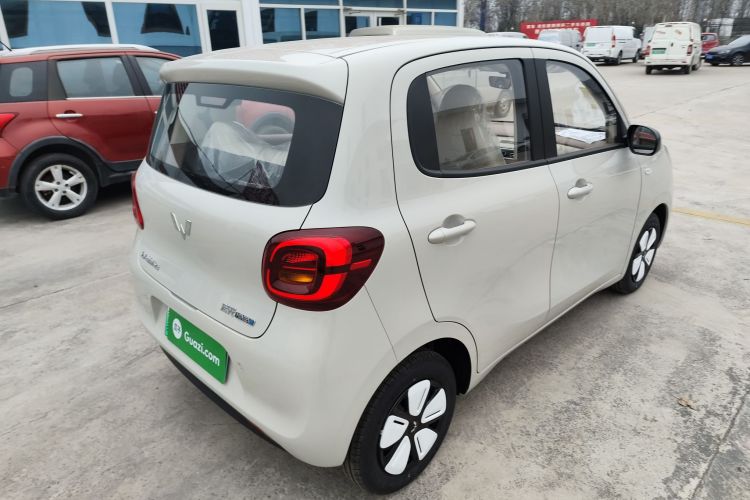 五菱汽车 宏光MINIEV 2025款 四门版 进阶款车身外观6005