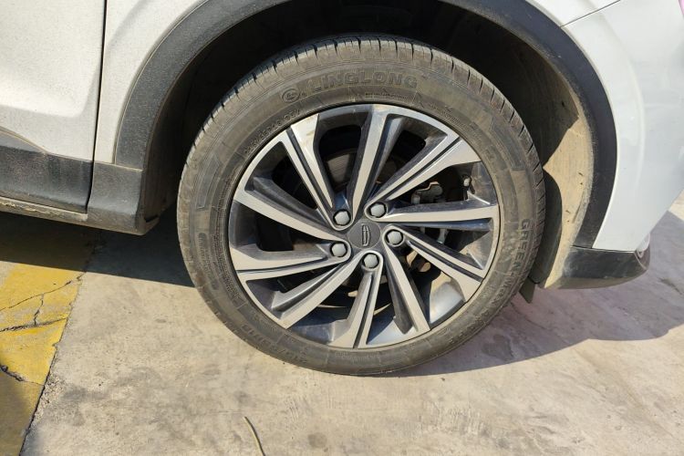 吉利汽车 缤越 2019款 260T DCT骑士 国VI车身外观10