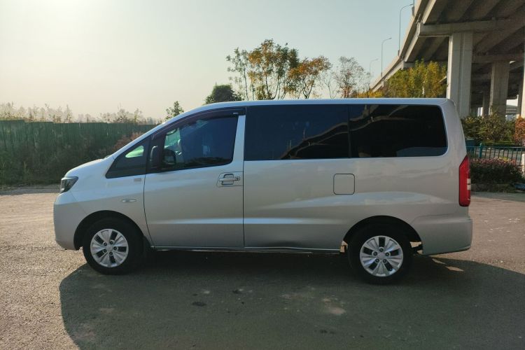 江淮瑞风 瑞风M3 2019款 创客版 1.8L 豪华型车身外观4