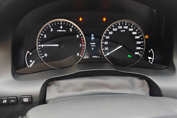 雷克萨斯ES 2014款 250 舒适版中控内饰15