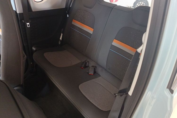 五菱汽车 宏光MINIEV 2020款 悦享款 磷酸铁锂中控内饰21