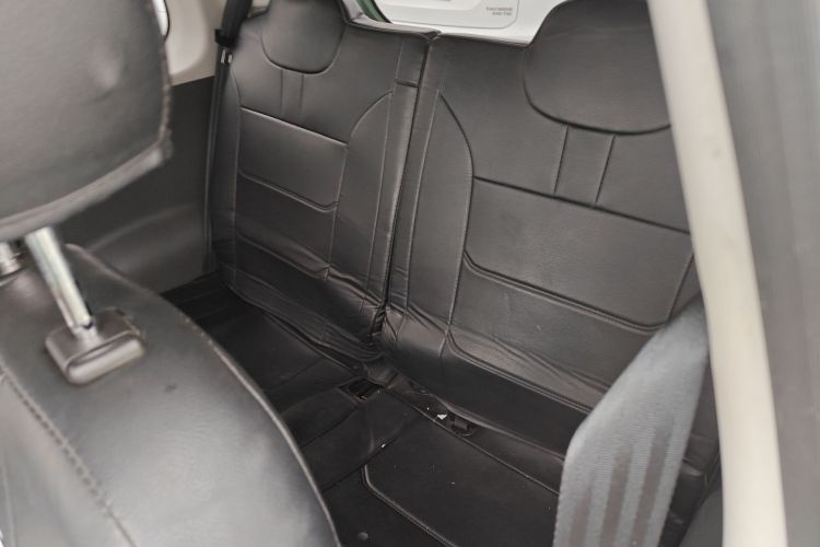 长安启源 长安Lumin 2025款 205km 香沁款中控内饰21