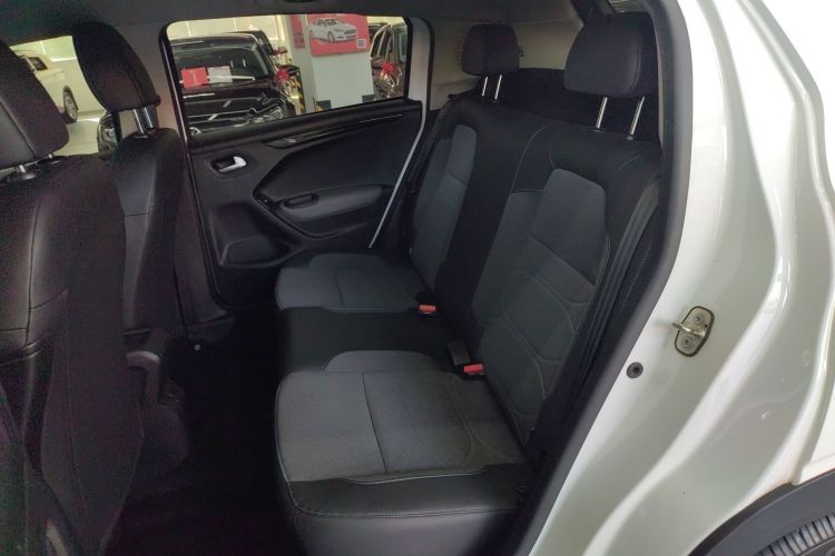 雪铁龙C3-XR 2021款 190THP DCT致尚版中控内饰21