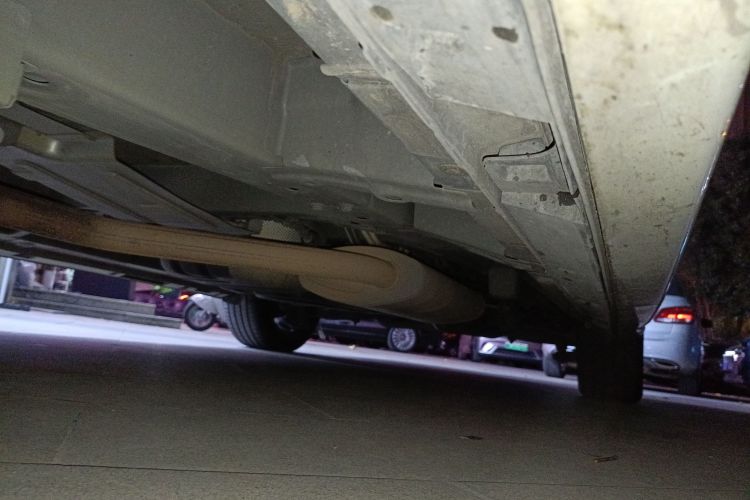 广汽传祺 传祺M8 2021款 领秀系列 390T 至尊版局部细节9002