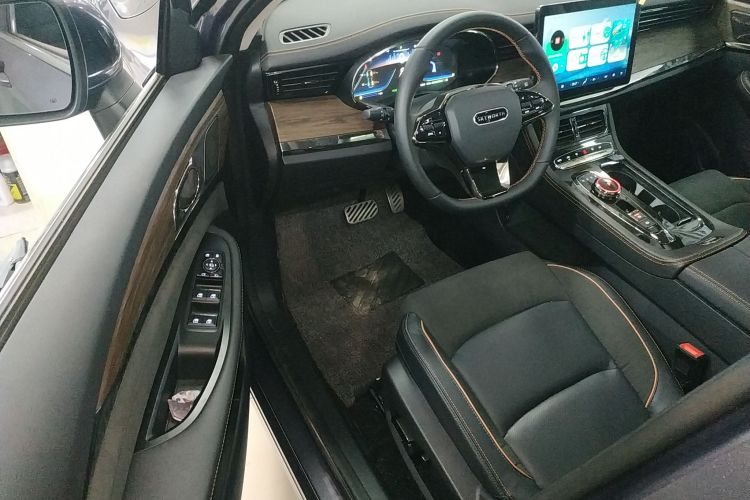 创维汽车 创维HT-i 2022款 1.5L PHEV 205KM 智行版Plus中控内饰20