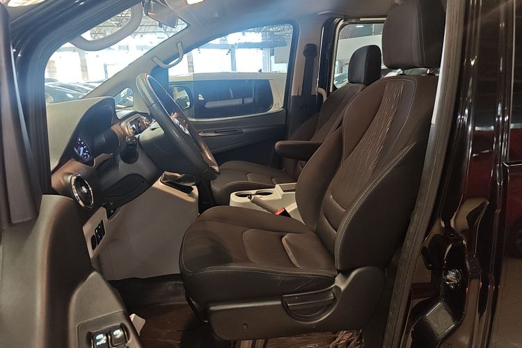 江淮瑞风 瑞风M3 2019款 PLUS 宜家版 1.8L 豪华型中控内饰19