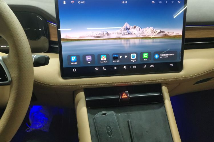 鸿蒙智行 问界M7 2024款 1.5T 四驱Plus版 5座中控内饰16