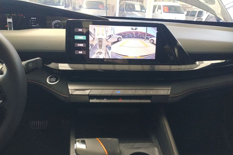 长安UNI-V 2022款 2.0T 锋速版局部细节16