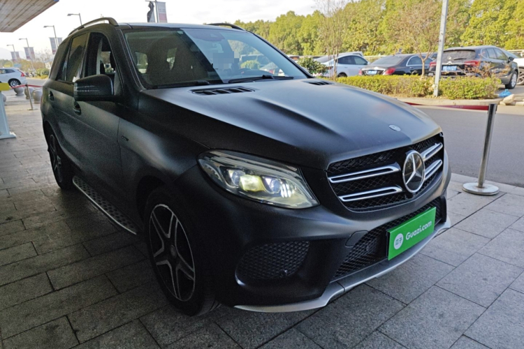 奔驰GLE 2016款 GLE 450 AMG 4MATIC车身外观3
