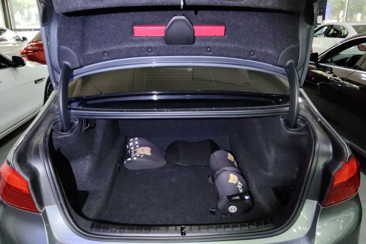 宝马5系(进口) 2020款 525i M运动套装机舱底盘23