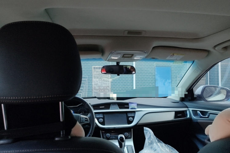 吉利汽车 帝豪GL 2017款 1.3T DCT尊贵型中控内饰22