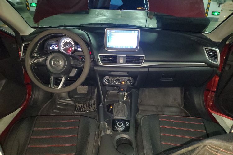 马自达3 昂克赛拉 2017款 三厢 1.5L 自动舒适型 国V中控内饰12