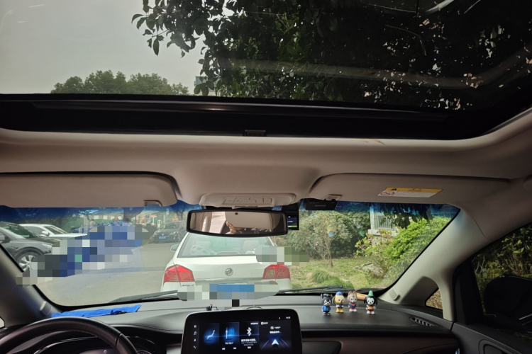 别克GL8 2021款 陆上公务舱 652T 豪华型中控内饰22