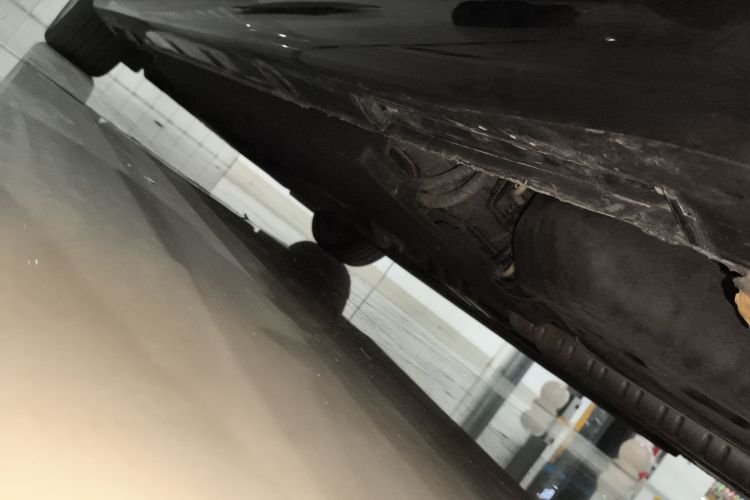 红旗H9 2020款 改款 2.0T 智联旗畅版局部细节9002