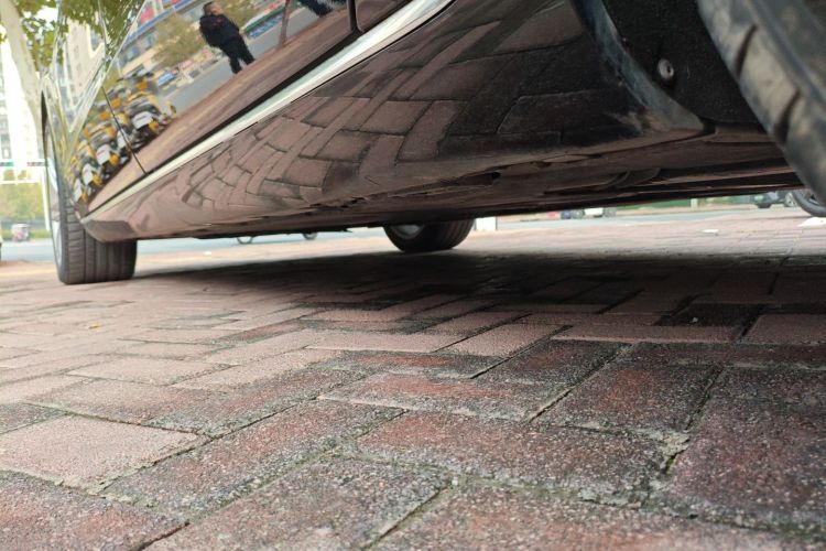 奥迪A8 2016款 A8L 45 TFSI quattro舒适型局部细节9003