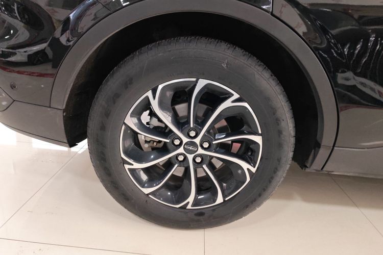 林肯 航海家 2023款 2.0T 四驱尊享版车身外观6008