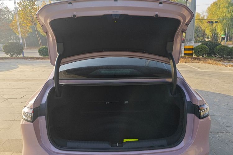 埃安 AION RT 2025款 650激光雷达版机舱底盘23