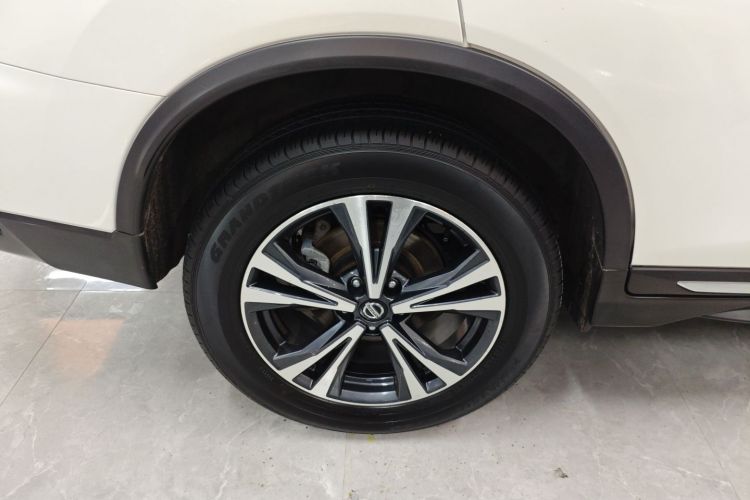 日产 奇骏 2021款 2.5L CVT 4WD XL ITS豪华纪念版车身外观6005