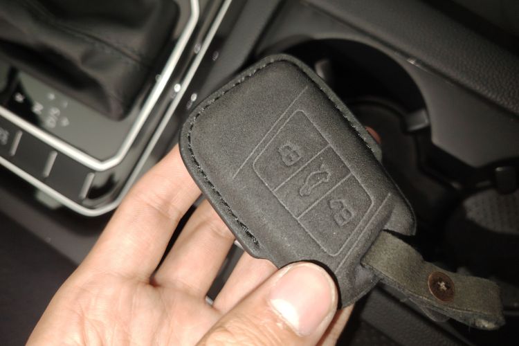 一汽-大众CC 2023款 猎装车 380TSI 猎风版中控内饰7001