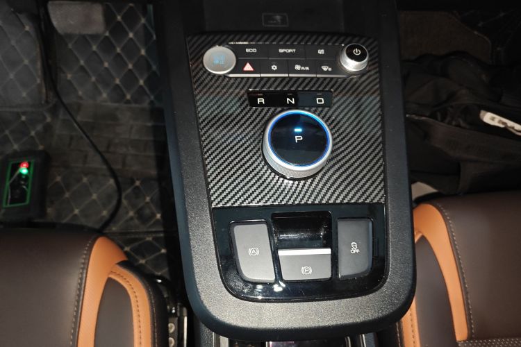 比亚迪e2 2020款 升级版 高续航版 豪华型中控内饰18