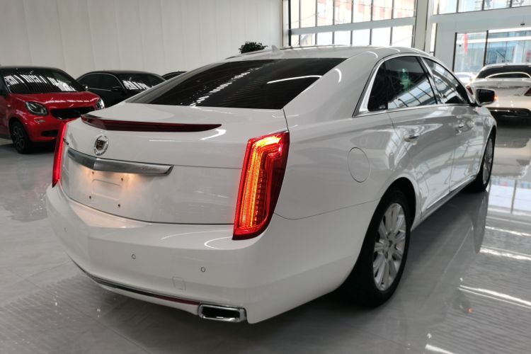 凯迪拉克XTS 2014款 28T 舒适型车身外观7