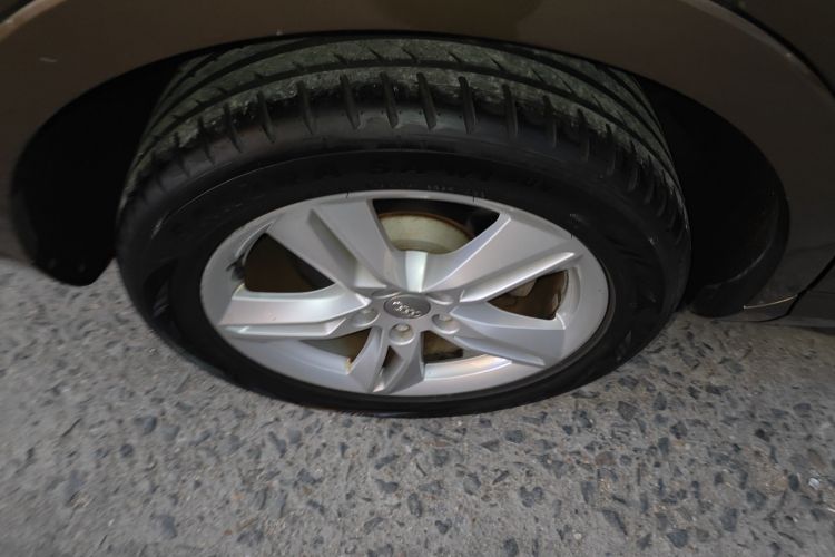 奥迪Q3 2017款 30 TFSI 风尚型车身外观6007