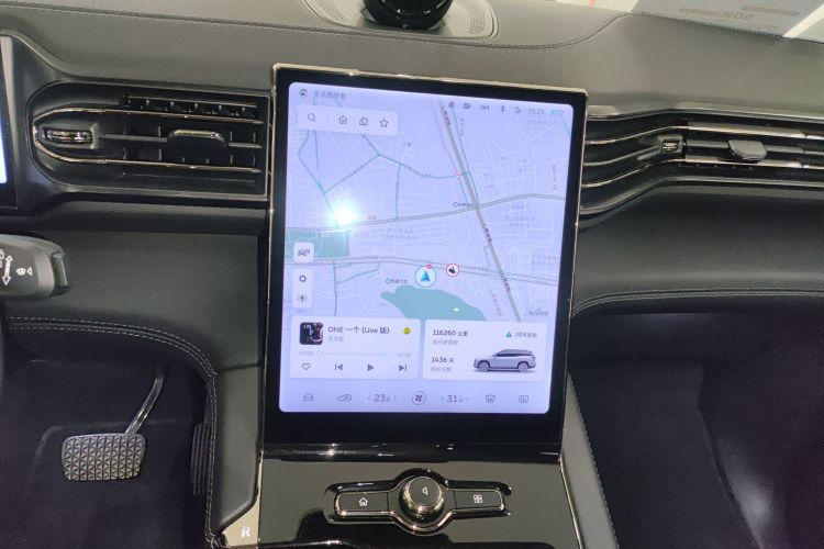 蔚来ES8 2020款 580KM 七座版中控内饰16