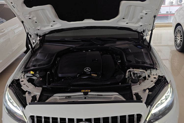 奔驰C级 2020款 C 260 L 运动版局部细节24