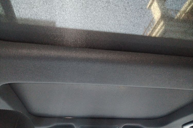 奔驰B级 2015款 B 200 时尚型局部细节22