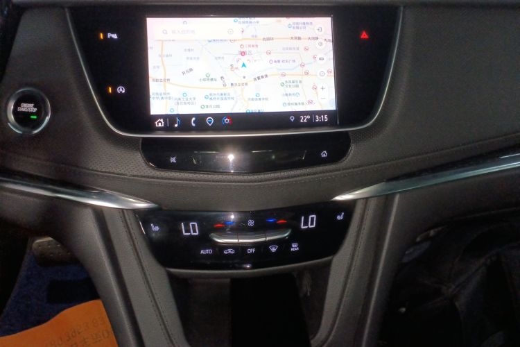 凯迪拉克XT5 2022款 2.0T 两驱豪华型中控内饰16
