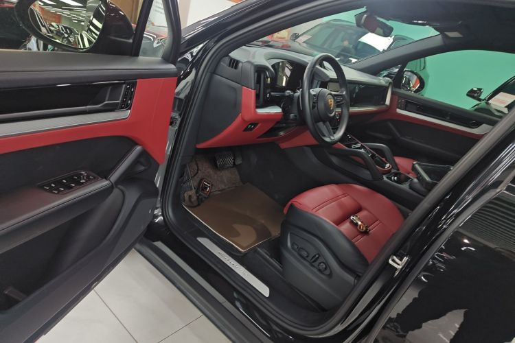 保时捷 2024款 Cayenne 3.0T中控内饰20