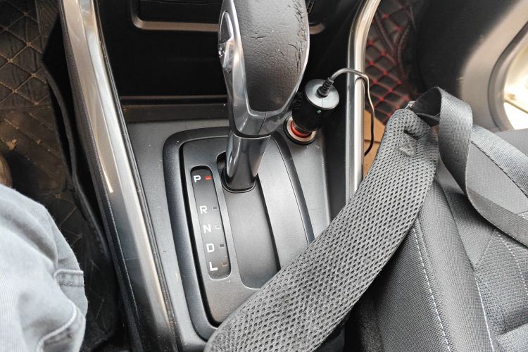 福特 翼搏 2018款 1.5L 自动铂翼型局部细节18