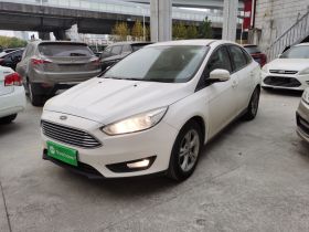 福特 福克斯 2017款 三厢 1.6L 手动舒适型智行版