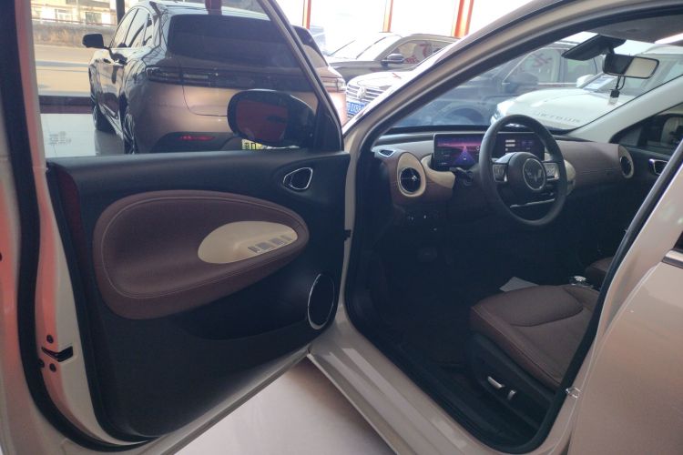 五菱汽车 五菱缤果 2023款 410km 灵犀尊享款中控内饰20