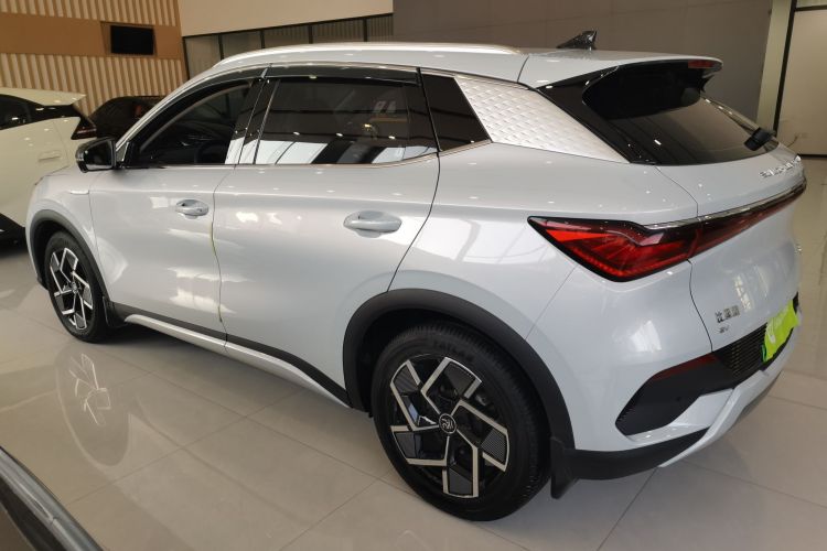 比亚迪 元PLUS 2022款 510KM 旗舰型车身外观6003