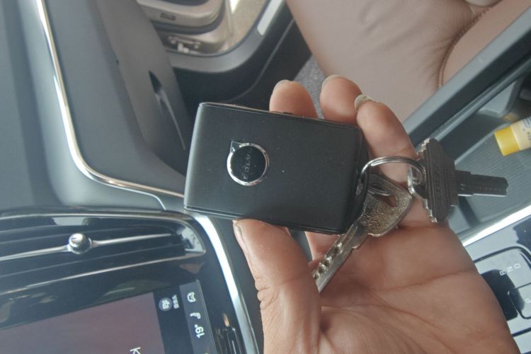 沃尔沃S60 2026款 B4 智逸豪华版中控内饰11