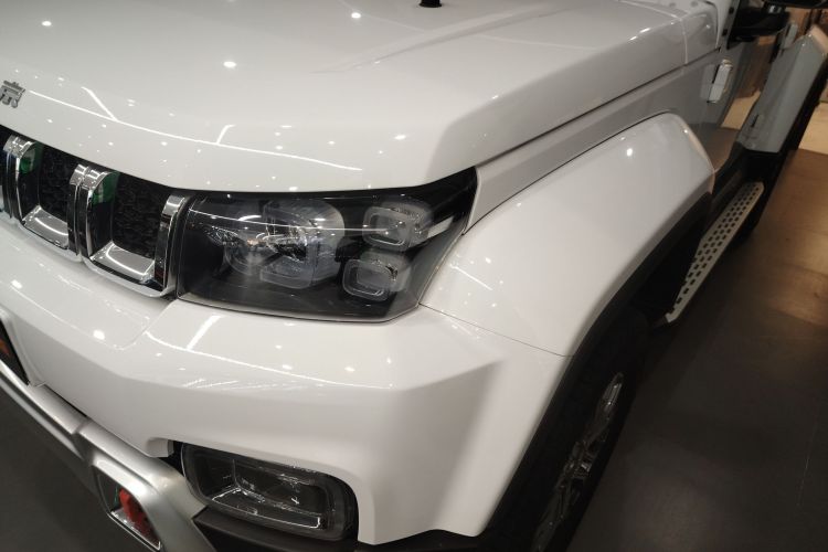 北京越野 北京BJ40 2024款 2.0T 城市猎人荣耀版局部细节36