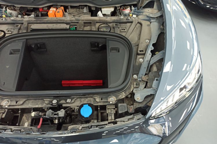 奥迪e-tron GT 2023款 基本型机舱底盘26