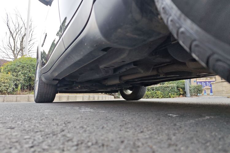 Jeep 指南者 2021款 220T 自动精英版局部细节9002