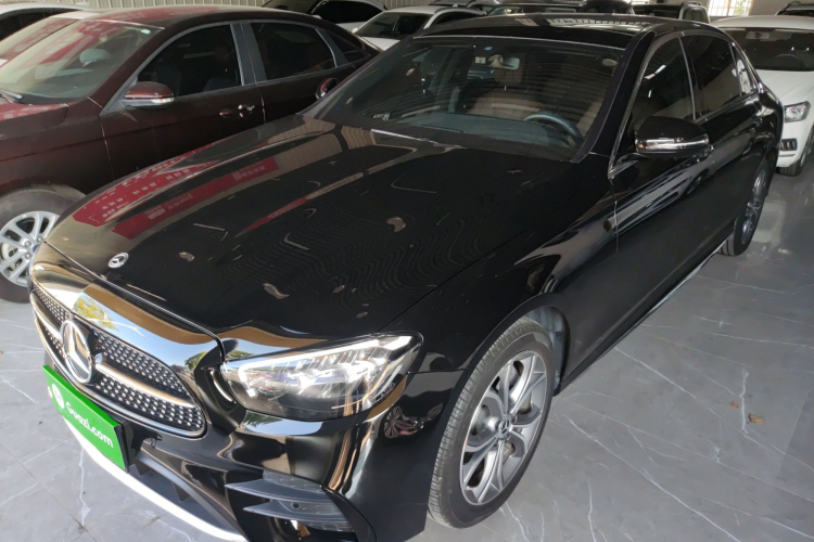 奔驰E级 2023款 改款 E 300 L 运动时尚型局部细节36