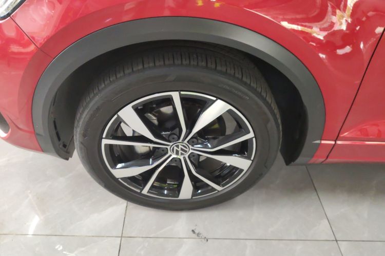 大众 T-ROC探歌 2023款 300TSI DSG两驱辰光版车身外观6007