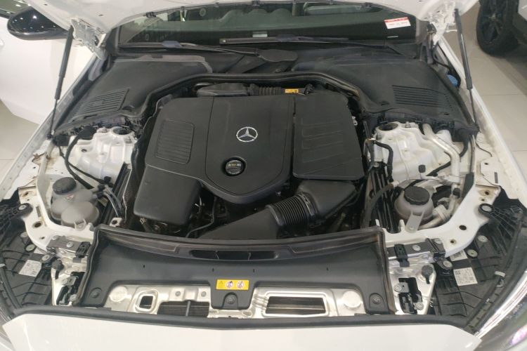 奔驰C级 2024款 改款 C 260 L 皓夜运动版局部细节24