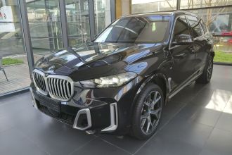 宝马X5 2023款 xDrive 30Li 尊享型M运动套装