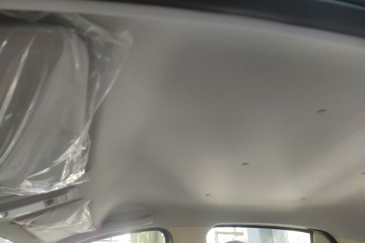 五菱汽车 宏光MINIEV 2025款 四门版 进阶款中控内饰22