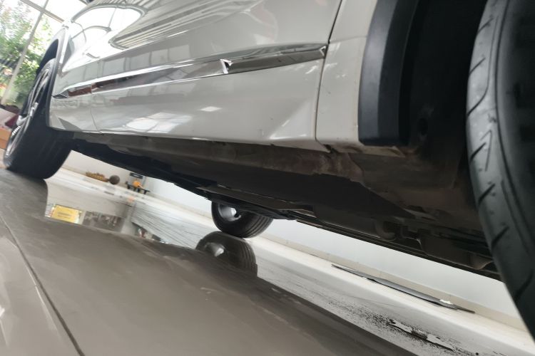 吉利汽车 星越L 2024款 2.0TD 高功自动两驱天际版局部细节9001