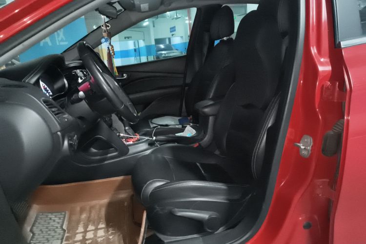 菲亚特 致悦 2014款 1.4T 自动舒适版中控内饰19