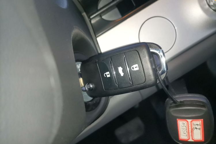 长安启源 长安Lumin 2025款 205km 清香款中控内饰7001