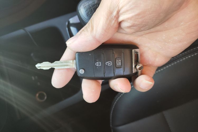 起亚K3 2016款 1.6L 手动GL中控内饰11